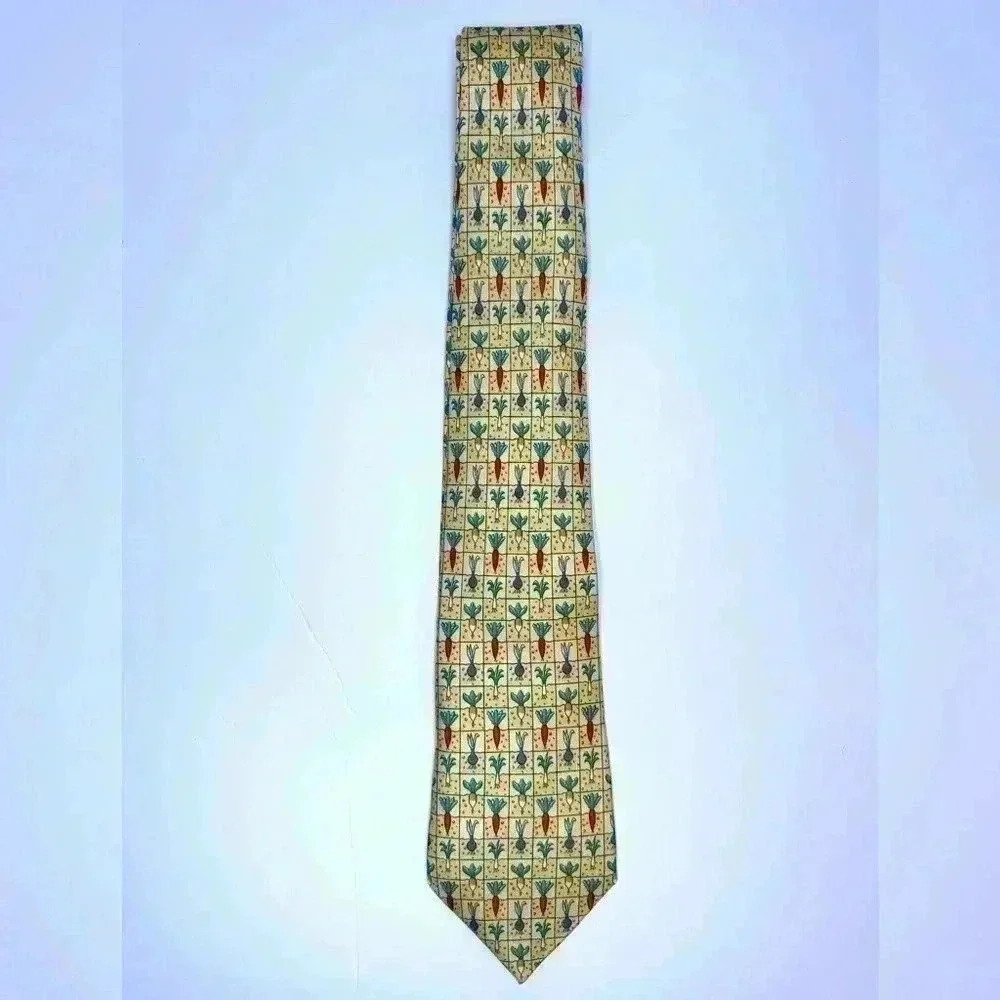 HERMÈS Yellow Coral Vegetables Print 100% Silk Tie Made In France W: 3.5" - Picture 4 of 6